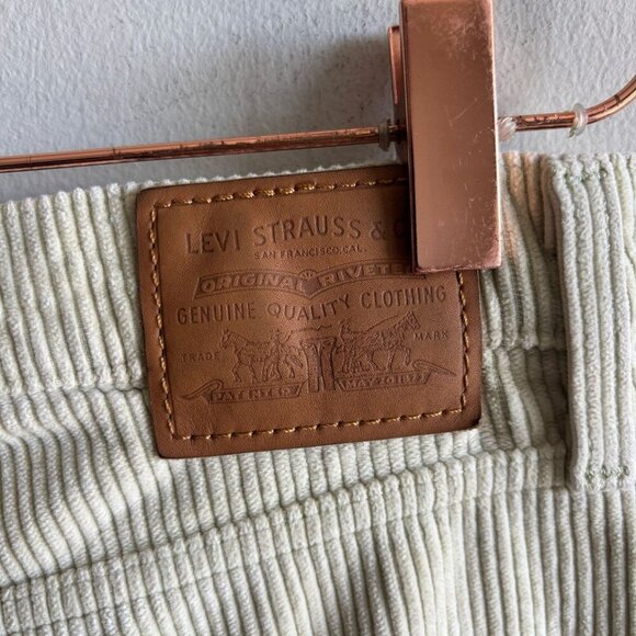 Levis Premium Mens Corduroy Baggy Dad Straight Leg Pants Off White Size 31 - Picture 9 of 11